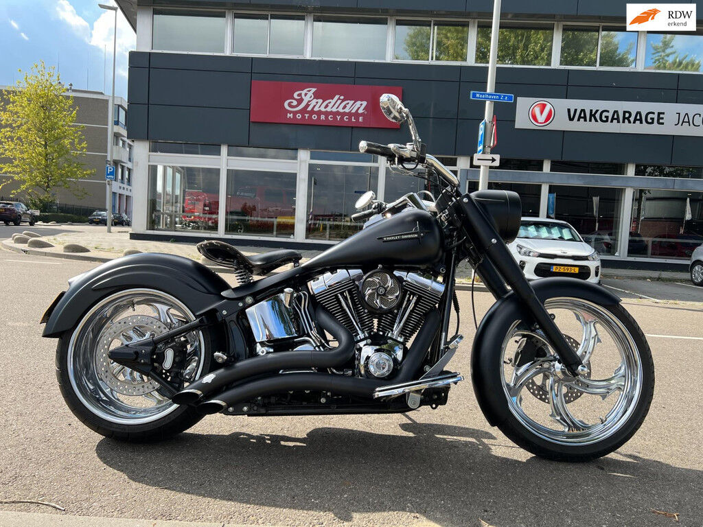 Harley-Davidson Fat Boy Z-Harley Chopper 88 FLSTFI | Vakgarage