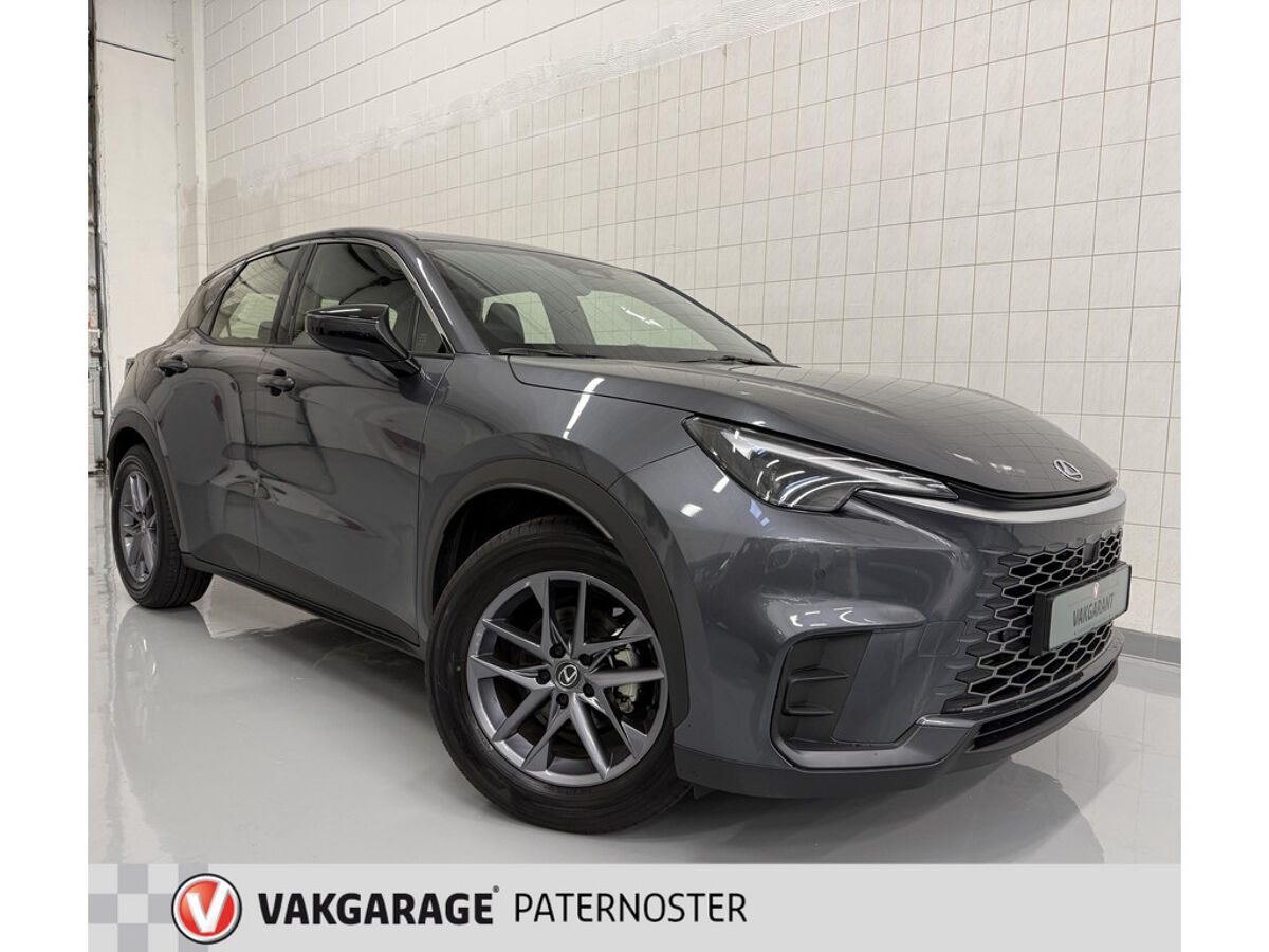 Lexus LBX 1.5 Business Line 2WD | Vakgarage