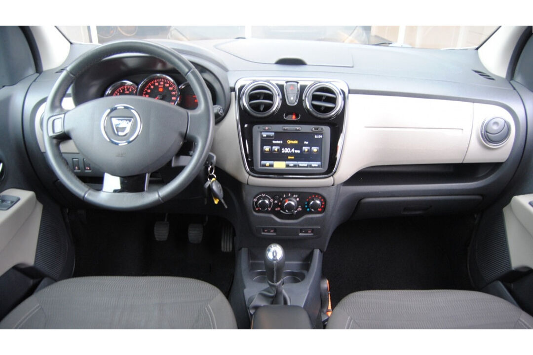 Dacia Lodgy 1.2 TCe Lauréate 5p.|| Cruise Control || Navigatie ...