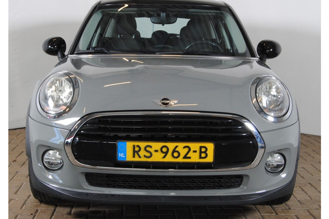 MINI Cooper Mini 1.5 Salt Bns. |BT|5-Deurs|Bluetooth|Cruise Control ...