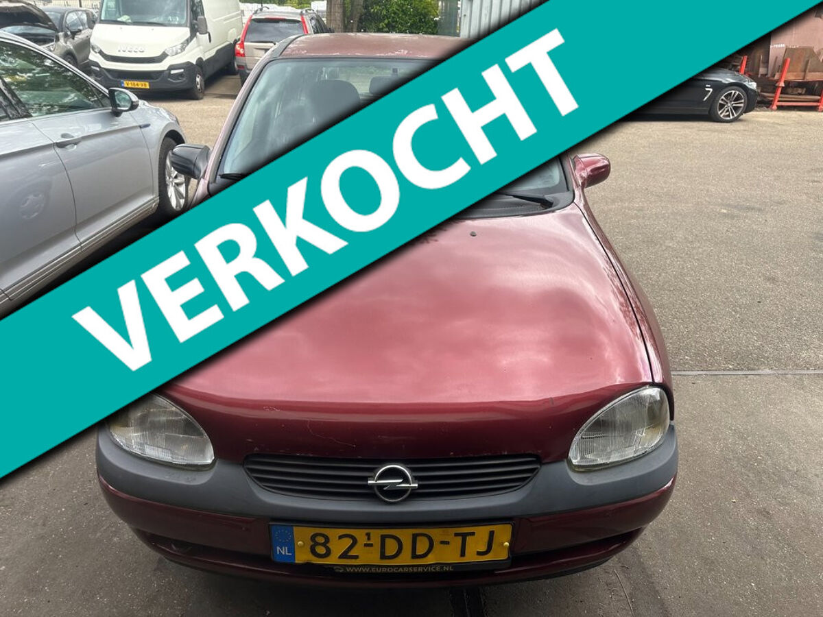 Opel Corsa 1.2i-16V Strada | Vakgarage