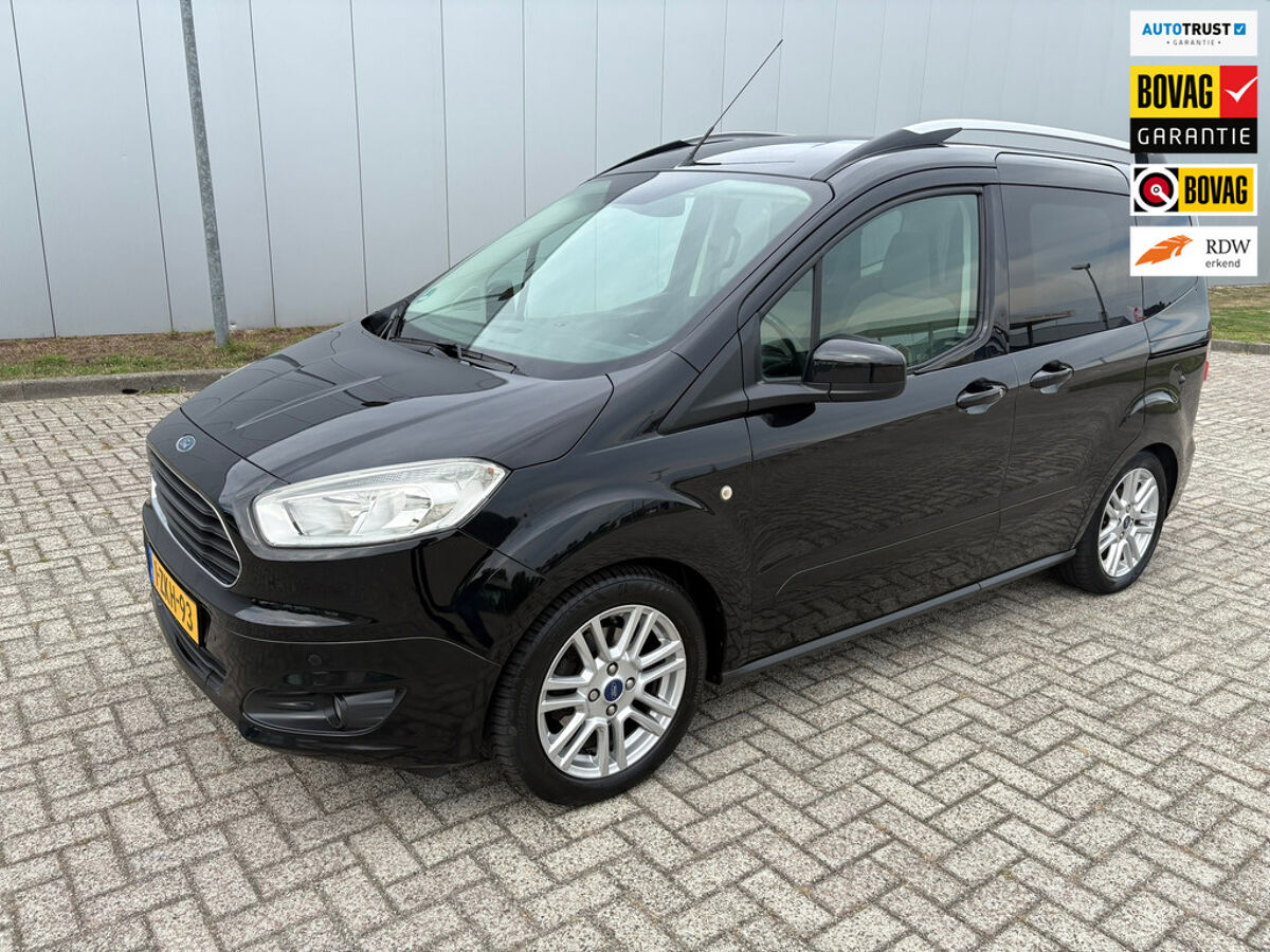 Ford Tourneo Courier 1.0 Titanium , Climaat control, Achteruitrijcamera, Stoelverwarming, Trekhaak , | Vakgarage