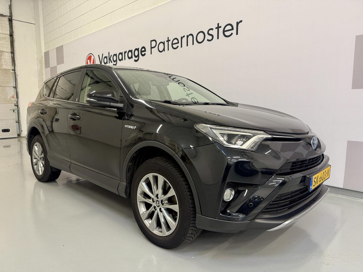 Toyota RAV4 2.5 Hybrid Dynamic | Vakgarage
