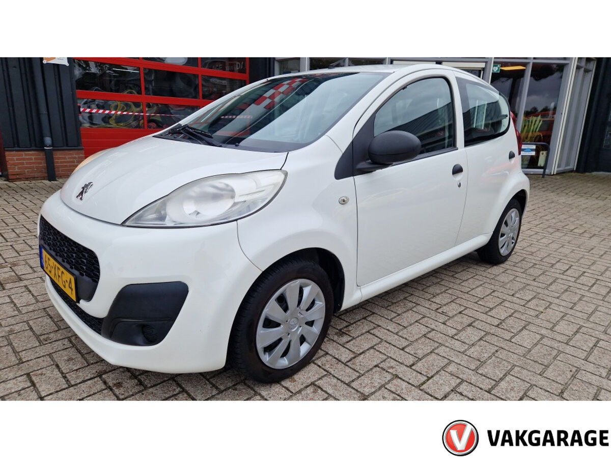 Peugeot 107 AIRCO /ALL SEASON 1.0 Access Accent | Vakgarage
