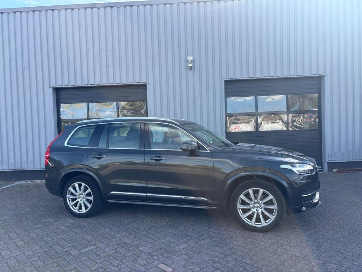 Volvo XC90 2.0 T5 AWD Inscription 7-zits I HUD I Trekhaak I All-in prijs! | Vakgarage