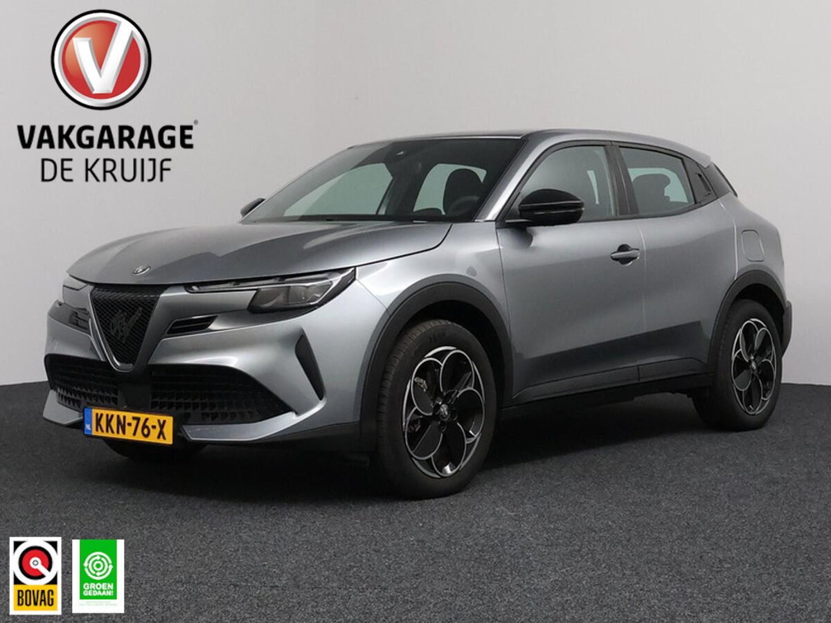 Alfa Romeo Junior Elettrica 54 kWh | Vakgarage