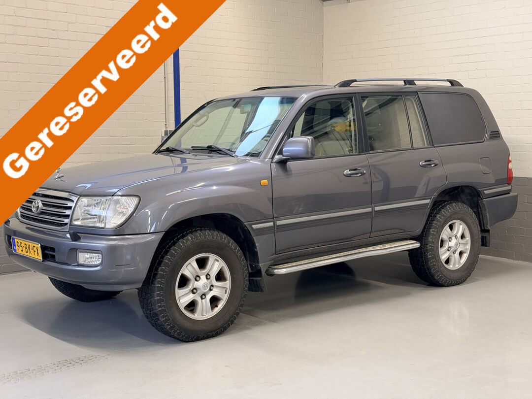 Toyota Land Cruiser