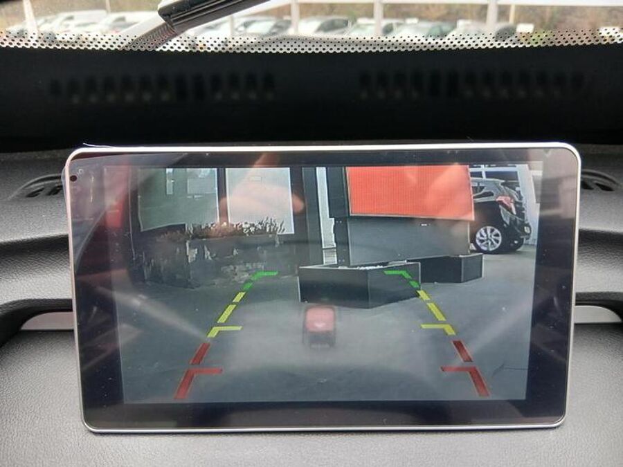 9da390a2-17b2-4f0d-bc47-6f868c66532f